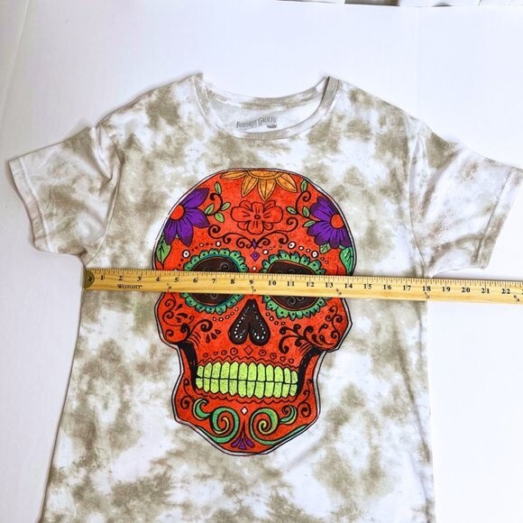 White Tie Dye T-Shirt, Day of the Dead Skull Tee Shirt Medium - Picture 5 of 8